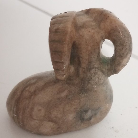 HAND CARVED STONE RAM SITTING POSITION - Picture 4 of 6